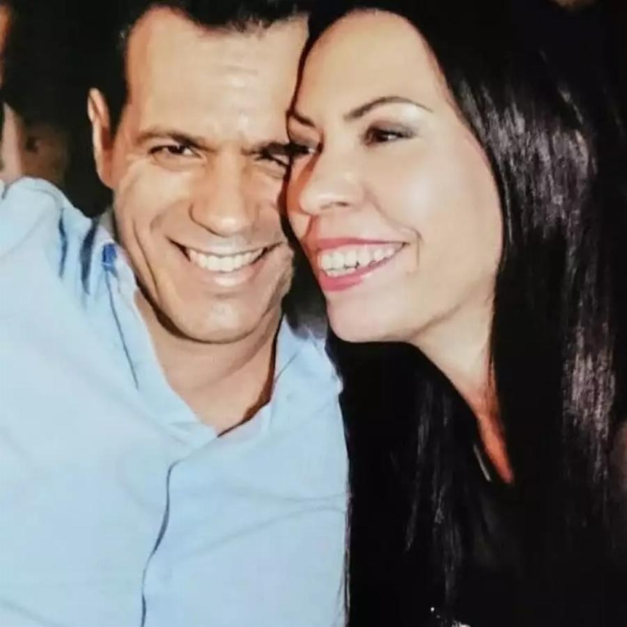 Τους στηρίζουν και στα δύσκολα και στα εύκολα: Οι γυναίκες πίσω από τους παίκτες της Εθνικής ομάδας που σάρωσε στο Eurobasket 2022