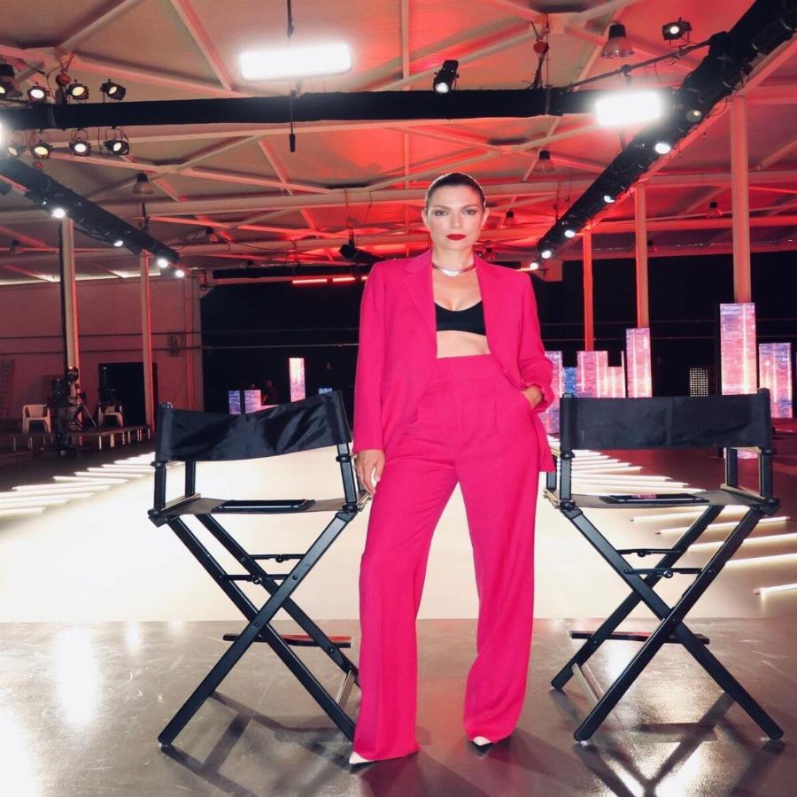 Μείναμε άφωνοι: Αυτός είναι ο μισθός που παίρνει κάθε μήνα από το GNTM η Βίκυ Καγιά