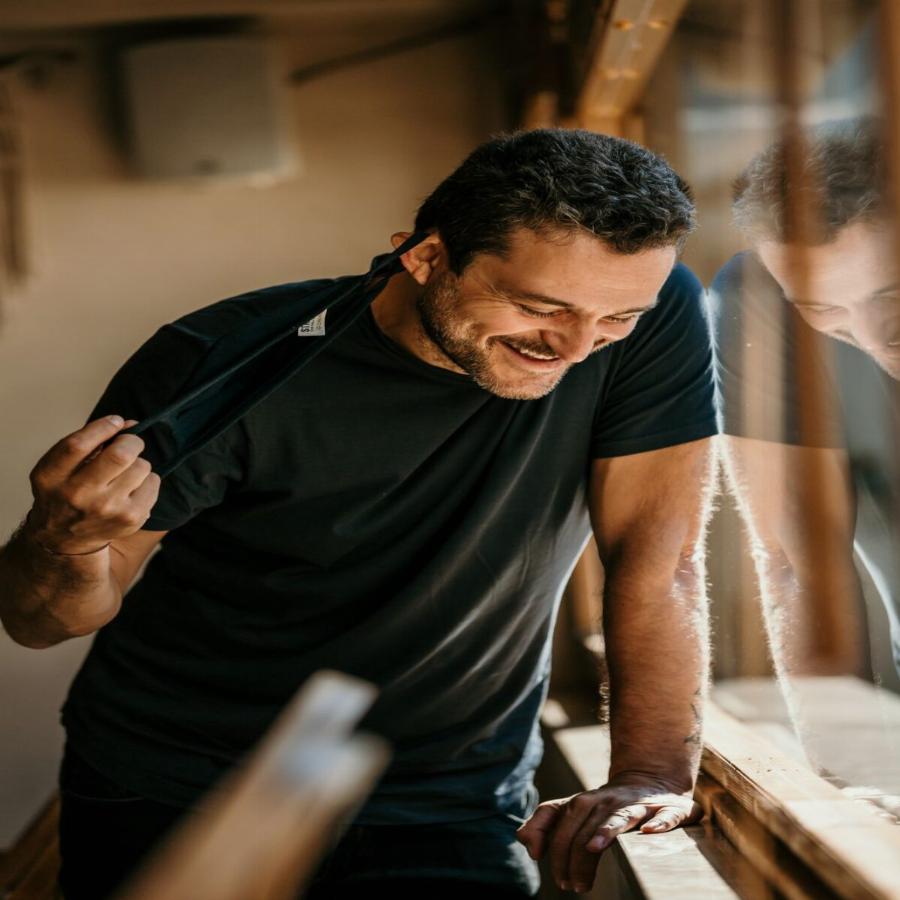 Ρεγγίνα Καραμίχου: Η κόρη του Γιώργου Καραμίχου είναι μια κούκλα, έγινε 22 ετών και είναι φτυστή ο μπαμπάς της