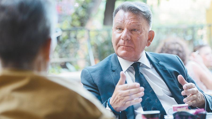 Αλέξης Κούγιας: «Η 1η μου σύζυγος σκοτώθηκε 30 μέρες μετά το γάμο. Για το διαζύγιο με την Εύη έφταιγα περισσότερο»