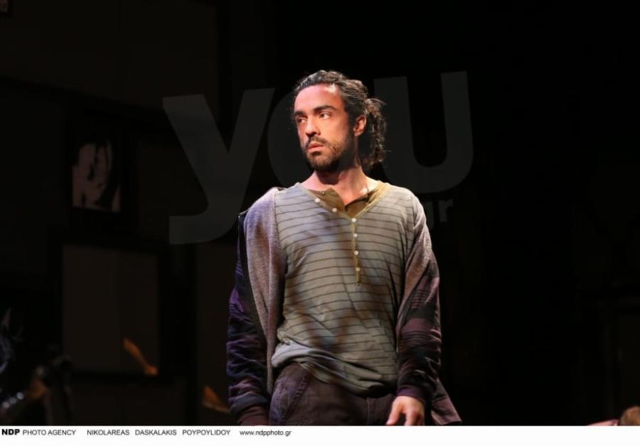 Τρομερή αλλαγή: Δείτε πόσο έχει αλλάξει ο Λεωνίδας από το “10 λεπτά κύρηγμα” – Τότε έπαιζε τον έφηβο, σήμερα είναι 42 ετών