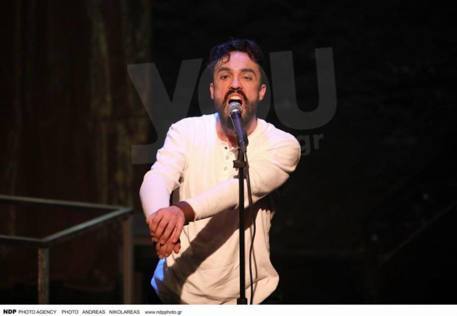 Τρομερή αλλαγή: Δείτε πόσο έχει αλλάξει ο Λεωνίδας από το “10 λεπτά κύρηγμα” – Τότε έπαιζε τον έφηβο, σήμερα είναι 42 ετών