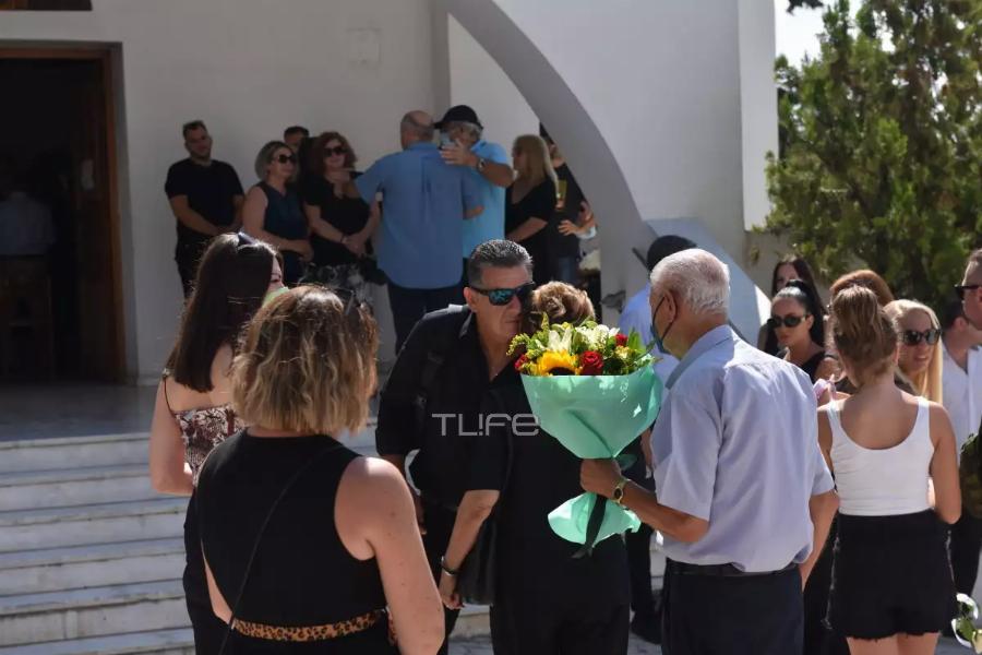 Μνημόσυνο Mad Clip: Συντετριμμένος ο πατέρας του αδικοχαμένου τράπερ, έκανε μια συγκινητική δήλωση