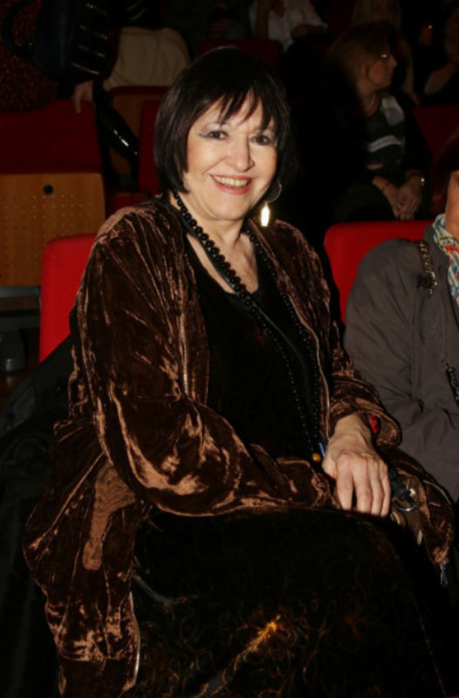 Μάρθα Καραγιάννη: Oι άντρες που πέρασαν από την ζωή της και η κόρη που τα κατάφερε μόνο για τρεις μέρες