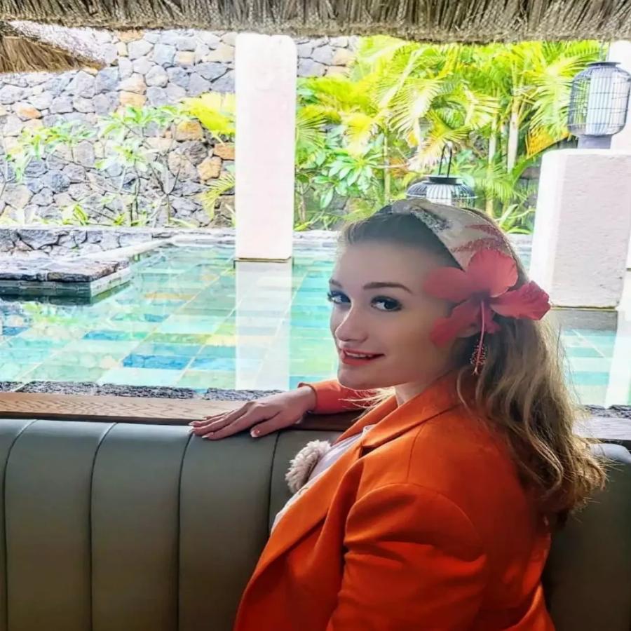 Δεν χορταίνουν οι Έλληνες να τους βλέπουν: Τρισευτυχισμένο το ζευγάρι Μαυρικίου-Ζήση, νέες φώτο από το ταξίδι του μέλιτος