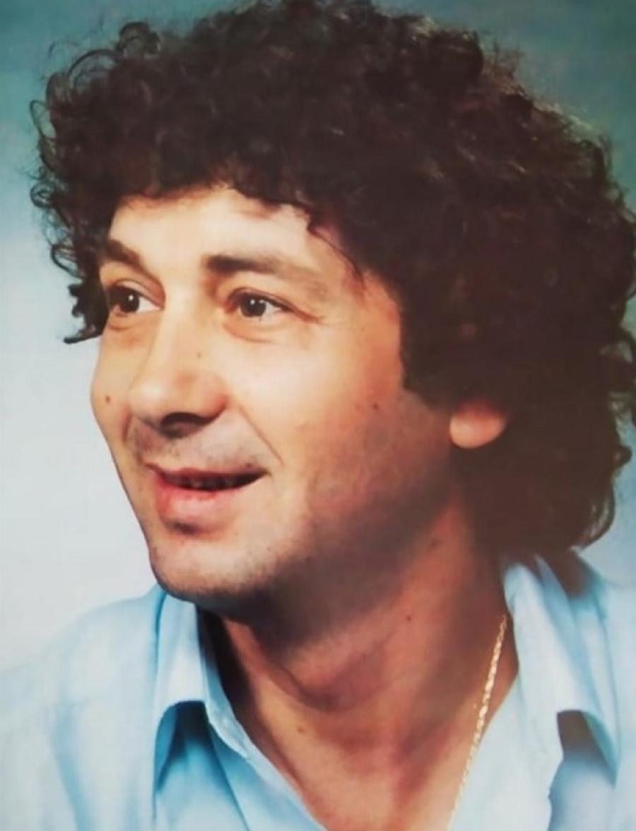 Μιχάλης Μόσιος: Η σχέση του με την Ρένα Βλαχοπούλου, το έργο του θρυλικού ταμτατάκου και ο αρχηγός της βιντεοκασέτας