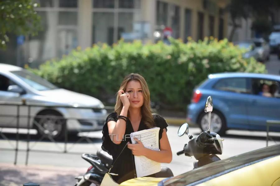 «Θα πάω μέχρι τέλους»: Έβαλε τα κλάματα η Γεωργία Μπίκα έξω τον Άρειο Πάγο