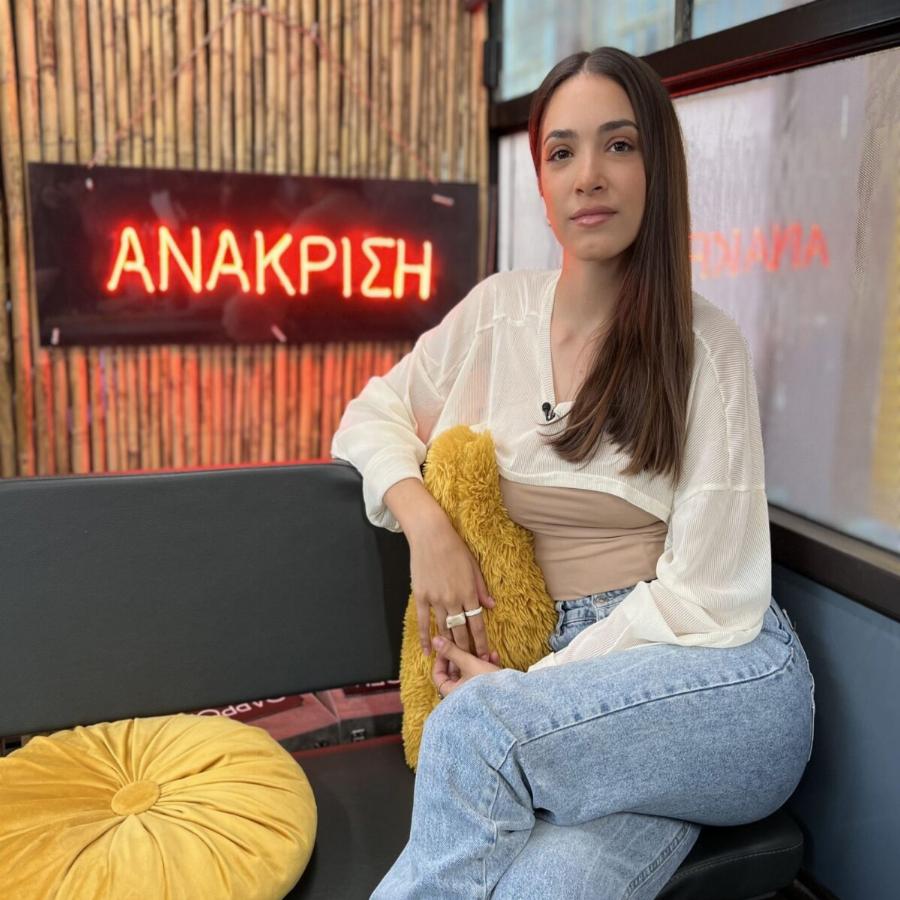 Ζευγάρι πίσω από τις κάμερες της “Γης της Ελιάς”: Αυτός είναι ο σύντροφος της Αντιγόνης Νεοφύτου και σκηνοθέτης της σειράς