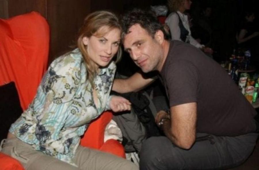 Πασχάλης Τσαρούχας: Ο γάμος του με τη Θεοφανία Παπαθωμά και ο γιος του, Αχιλλέας, που είναι ίδιος με τη μαμά του