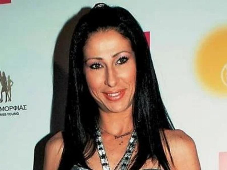 Ντέσσυ Κουβελογιάννη: Η δημοσιογραφική πορεία, η πρόταση γάμου σε ελικόπτερο, η ληστεία στο σπίτι της και η αυτοάμυνα με τη βοήθεια μαχαιριού