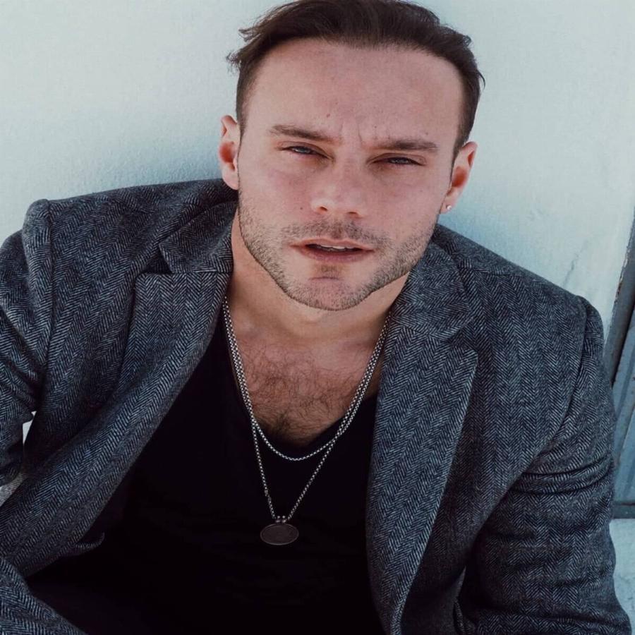 Nέα ζωή για τον Ορφέα Παπαδόπουλο: Δεν πάει ο νους με τι ασχολείται σήμερα ο ηθοποιός – Επέλεξε την επαρχία και άφησε την υποκριτική