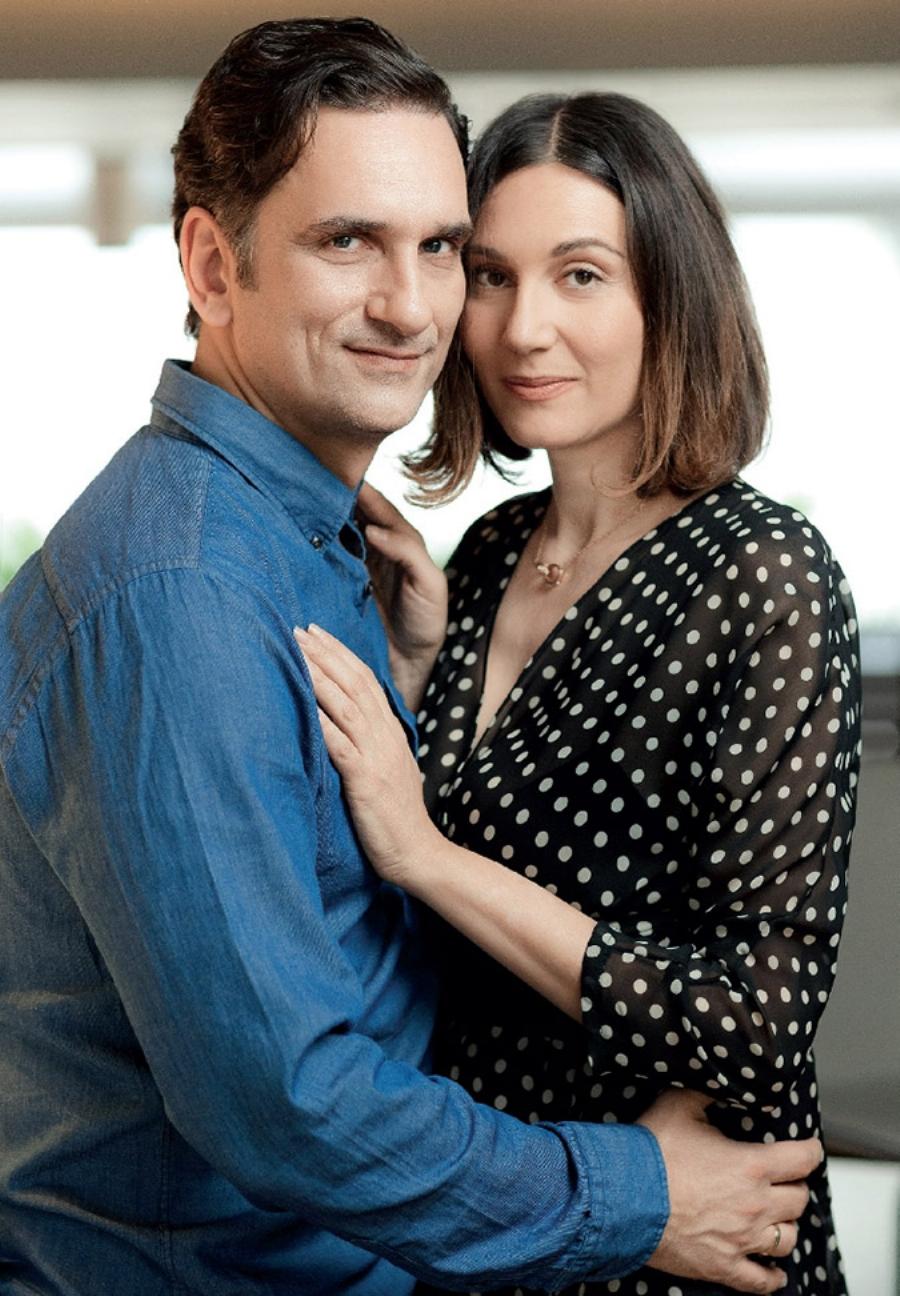 Νίκος Ψαρράς: Τα χρόνια του ηθοποιού, οι δύσκολες σχέσεις με τον πατέρα του και ο έρωτας της ζωής του η Έλενα Καρακούλη