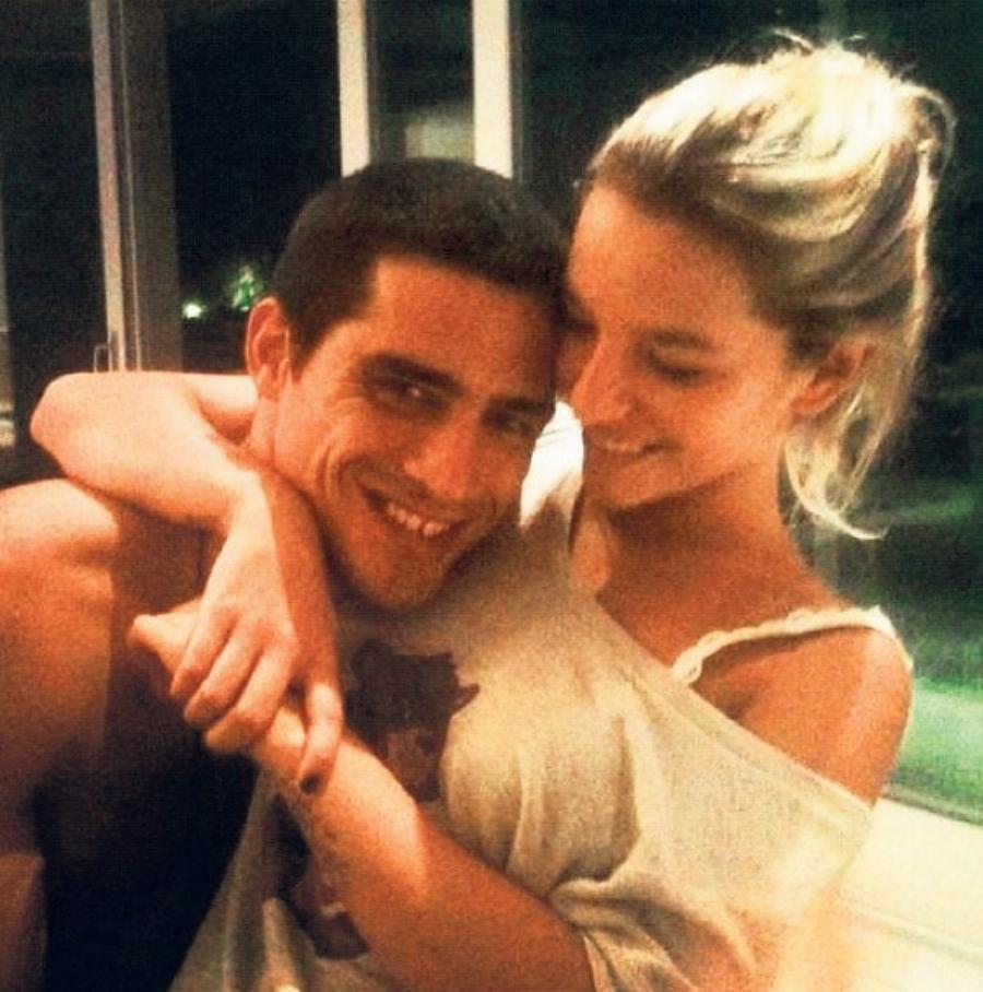 Με ποιο γνωστό μοντέλο είχε σχέση η Εριέττα Κούρκουλου; Πολύ πριν παντρευτεί τον Βύρωνα Βασιλειάδη είχε μια θυελλώδη σχέση