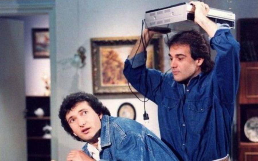 Παύλος Ευαγγελόπουλος: Το είδωλο των 80s, ο ρόλος στο Ρετιρέ, τα λεφτά από την τηλεόραση και η αντιζηλεία με τον Γαρδέλη και τον Μιχαλόπουλο