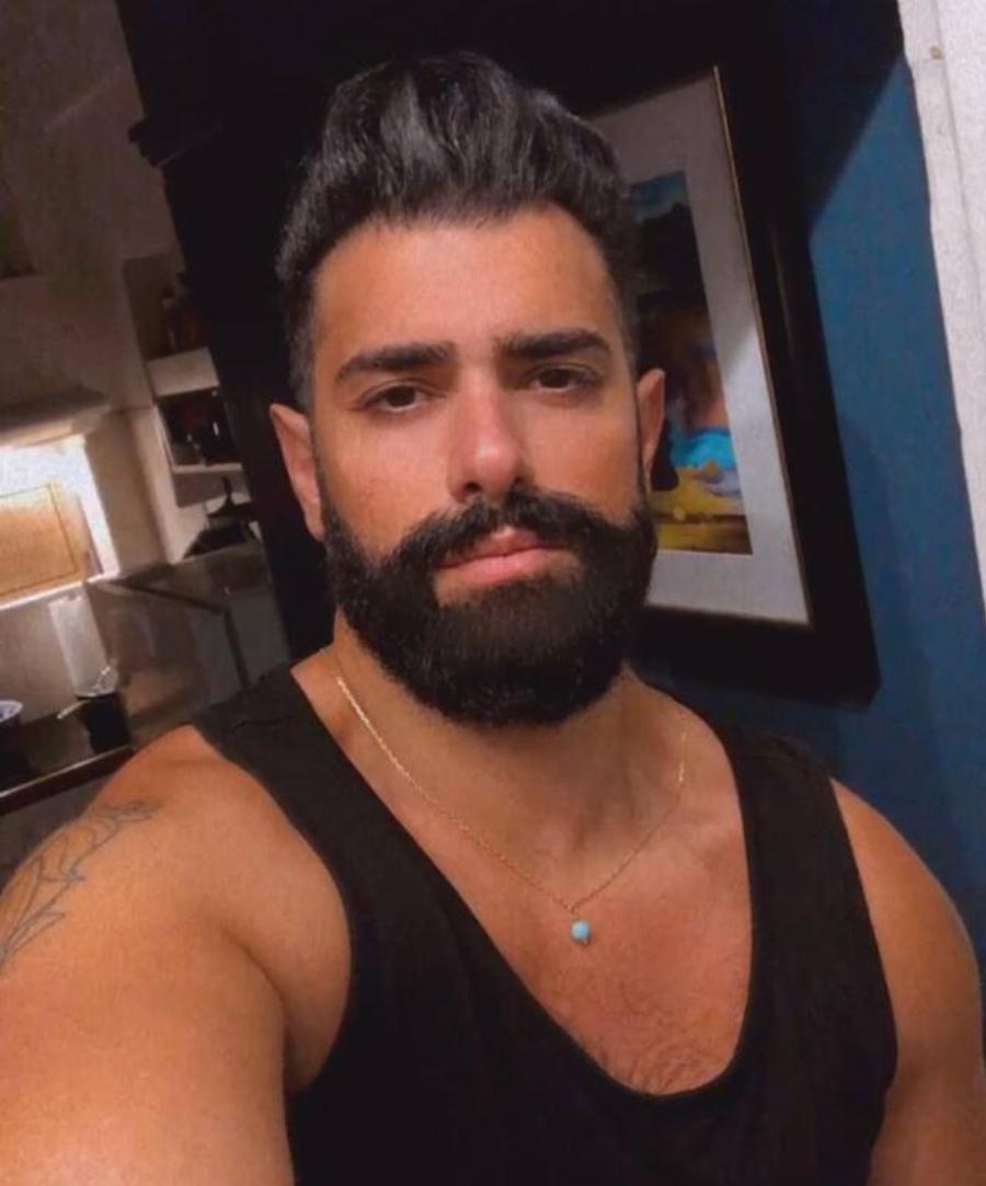 Σαρμπέλ: Η αποκάλυψη για την γυναίκα του, η δύσκολη περιπέτεια υγείας του και ο έρωτας με την Ελλάδα