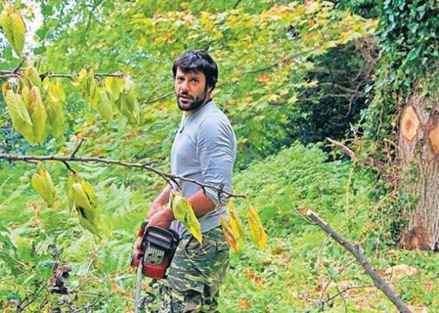 Εγκατέλειψε την Αθήνα και έφυγε για την εξοχή: Δεν πάει ο νους με τι ασχολείται σήμερα ο Γιώργος Σεϊταρίδης