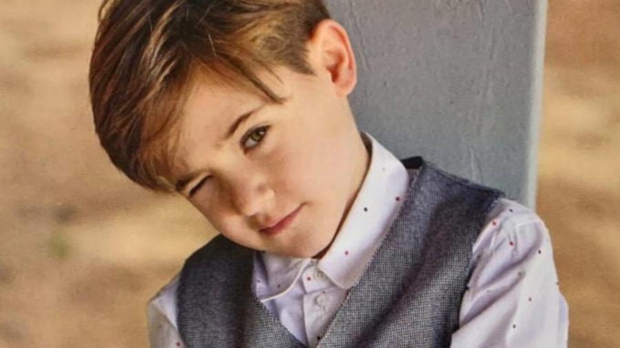 Σπύρος Ντούγιας: Ο μικρός που έκλεψε τις καρδιές του ελληνικού κοινού, ο ρόλος στις Άγριες Μέλισσες και η υποτροφία σε σχολή θεάτρου