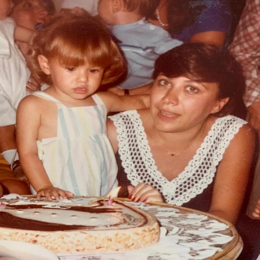 «Ακόμη ακούω τη φωνή της»: Η Σίσσυ Χρηστίδου εξομολογείται για την απώλεια της μητέρας της και ραγίζει καρδιές