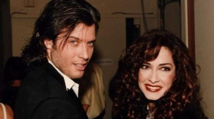 Ζευγάρια Ελλήνων διάσημων που είχαμε ξεχάσει: Η σχέση του Ρόκκου με την Κορομηλά και όλα όσα ελάχιστοι θυμούνται