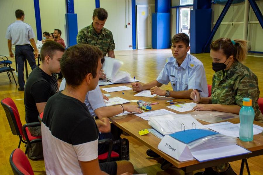 Λεβέντες στην πολεμική αεροπορία: Αυτοί είναι οι νέοι Ίκαροι της Πολεμικής Αεροπορίας