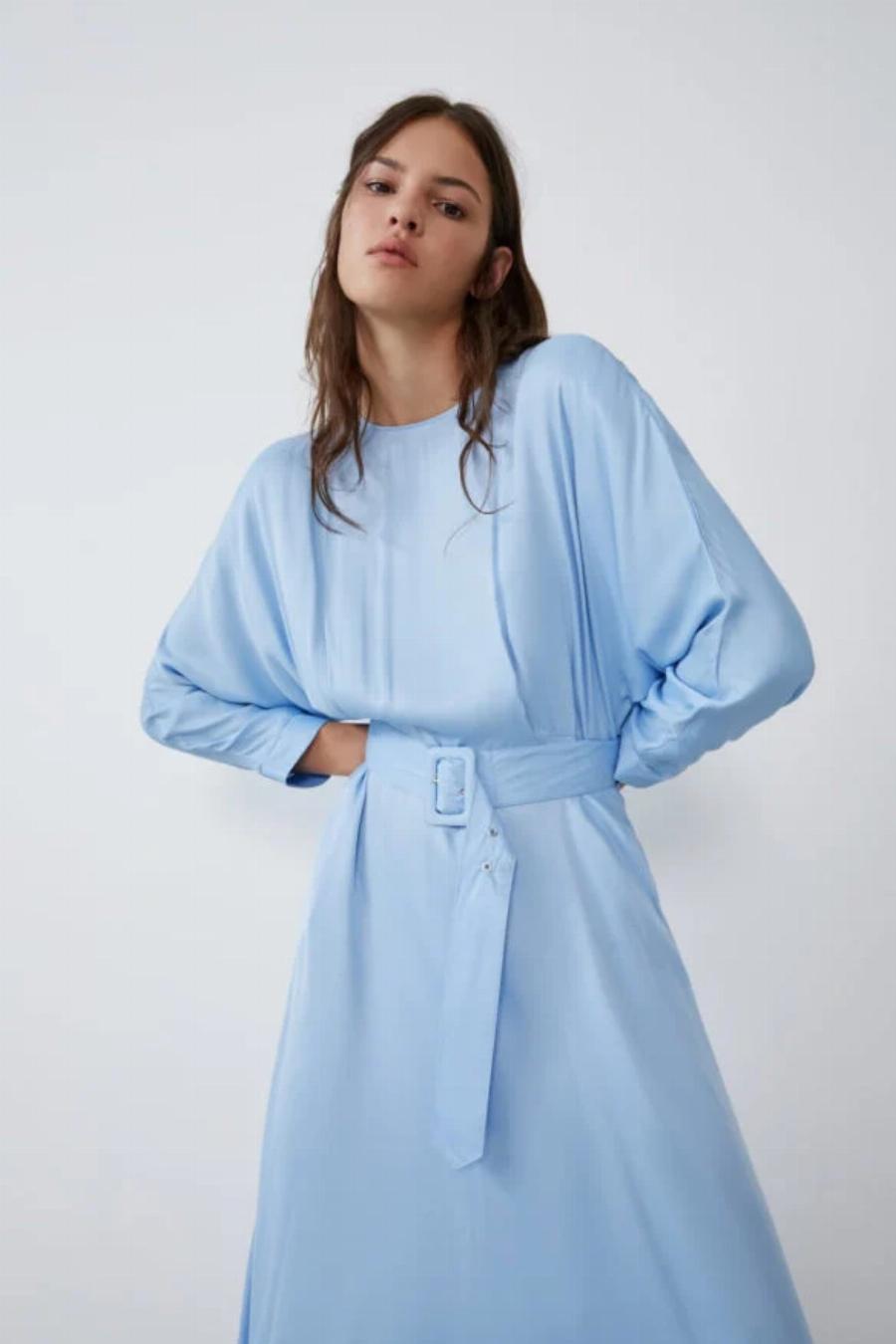 Ζέτα Μακρυπούλια: Φόρεσε φόρεμα από τα Zara που κοστίζει λιγότερο από 20 ευρώ και αμέσως ξεπουλήθηκε