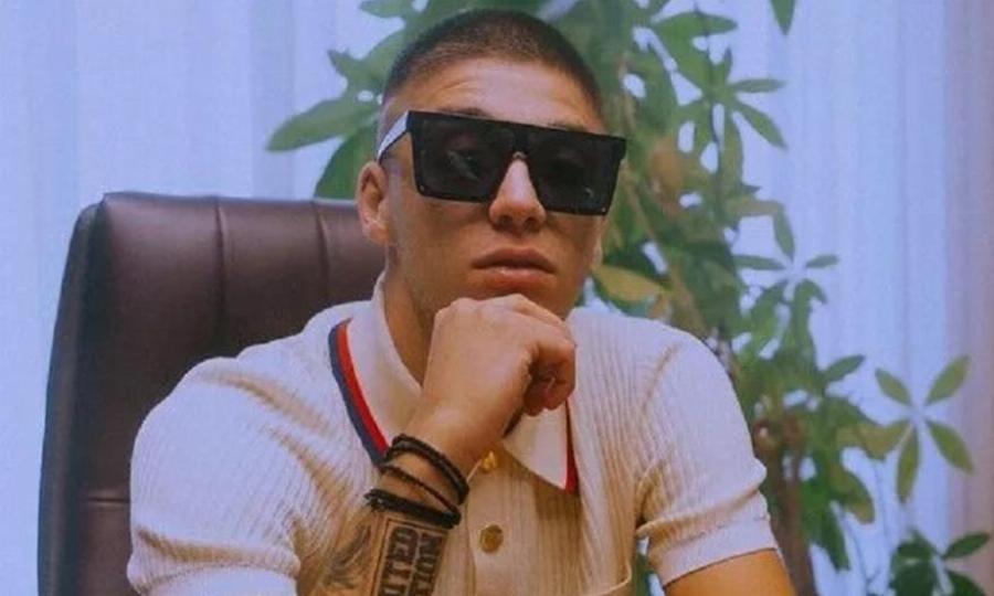 Σοβαρό ατύχημα για τον Trannos: Στο νοσοκομείο μετά από τροχαίο ατύχημα ο γνωστός τράπερ