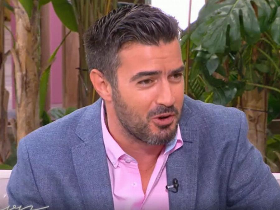 «Στο Μπαλί χάσαμε τις βαλίτσες μας, δεν είχα βρακί να βάλω 5 μέρες»: Το δράμα του Γιάννη Τσιμιτσέλη στις διακοπές του