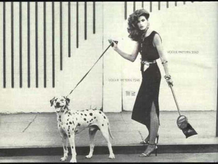 Τζία Καράντζη: Μια ζωή όλο ταραχές που έληξε άδοξα στα 26 και δεν πήγε κανείς στην κηδεία του μοντέλου