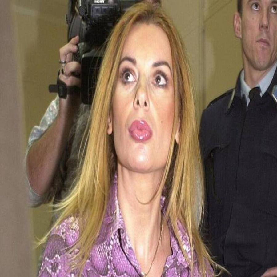 Τζούλια Μπάρκα: Τα στερεότυπα που έσπασε, οι παρατυπίες, το βαρύ εγκεφαλικό, παράλυση και ο τραγικός θάνατος