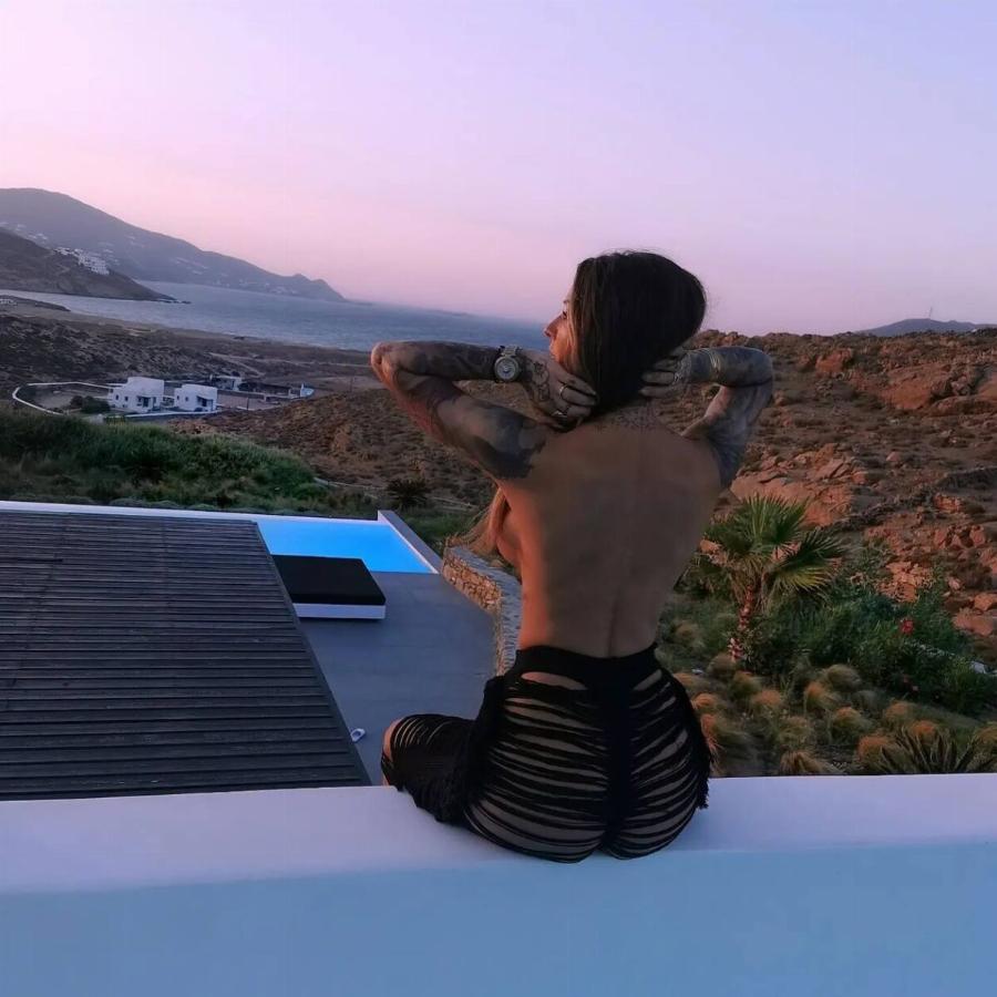 Σούσουρο με την Ραμόνα από το Big Brother: Πιο σέξι από ποτέ ποζάρει με μπικίνι και «ρίχνει» το Instagram