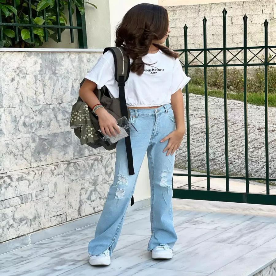 Τρυφερές αναρτήσεις με σχολικές τσάντες: Οι Ελληνίδες celebrities έστειλαν τα παιδιά τους πρώτη μέρα στο σχολείο