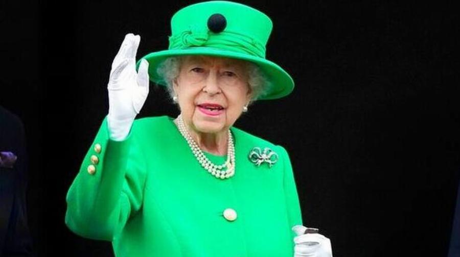 Αγγλία: Πρόταση να αγιοποιηθεί η Βασίλισσα Ελισάβετ ως «Αγία του Ουίνδσορ»