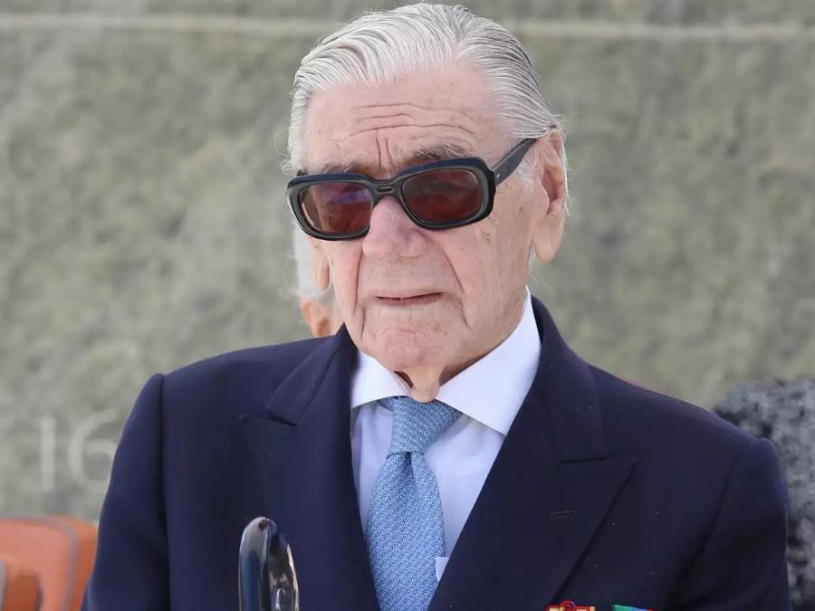 Δίνει μάχη για τη ζωή του ο Ζάχος Χατζηφωτίου στο ΝΙΜΙΤΣ: Πολύ δύσκολες ώρες για τον δημοσιογράφο και συγγραφέα