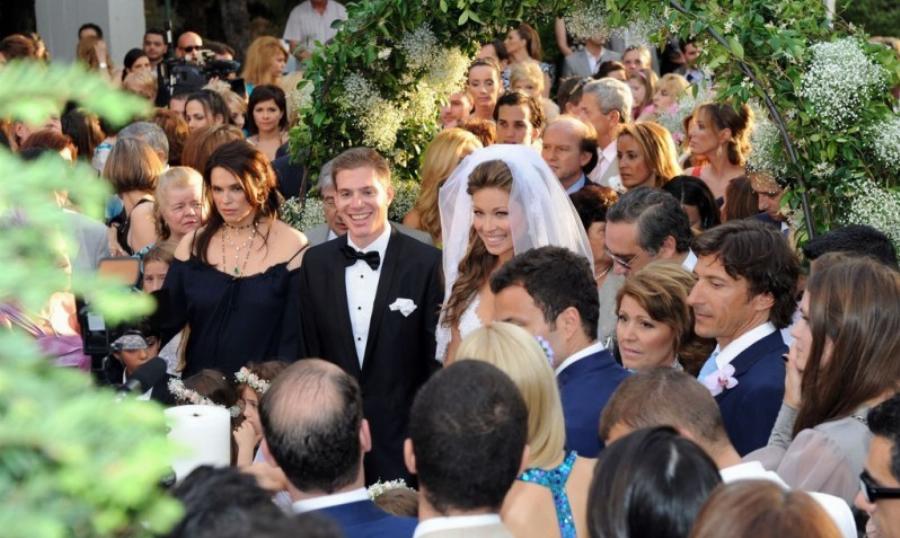 Η τελετή γάμου Χρουσαλά-Πατίτσα που άφησε ιστορία: Η πρωτότυπη δεξίωση και η διασκέδαση στο θωρηκτό Αβέρωφ