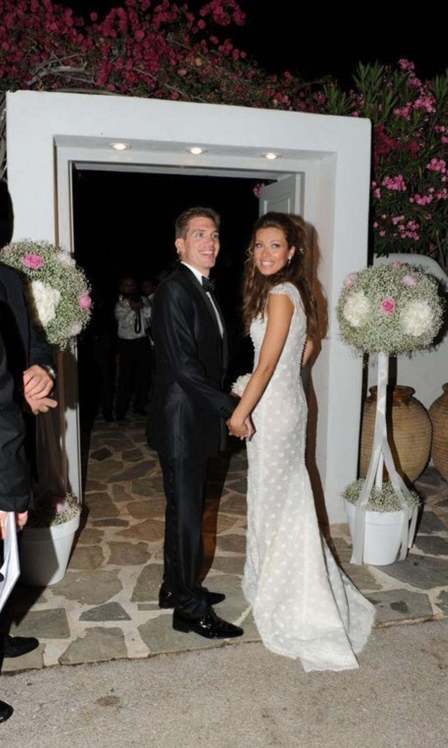 Η τελετή γάμου Χρουσαλά-Πατίτσα που άφησε ιστορία: Η πρωτότυπη δεξίωση και η διασκέδαση στο θωρηκτό Αβέρωφ