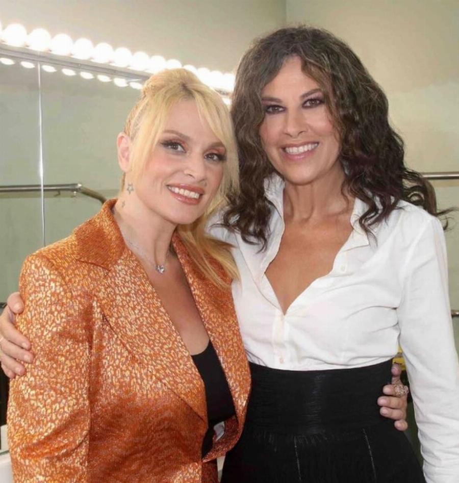 Χαρές για την Ελεονώρα Ζουγανέλη: Ανακοίνωσε τα ευχάριστα με μια φωτογραφία