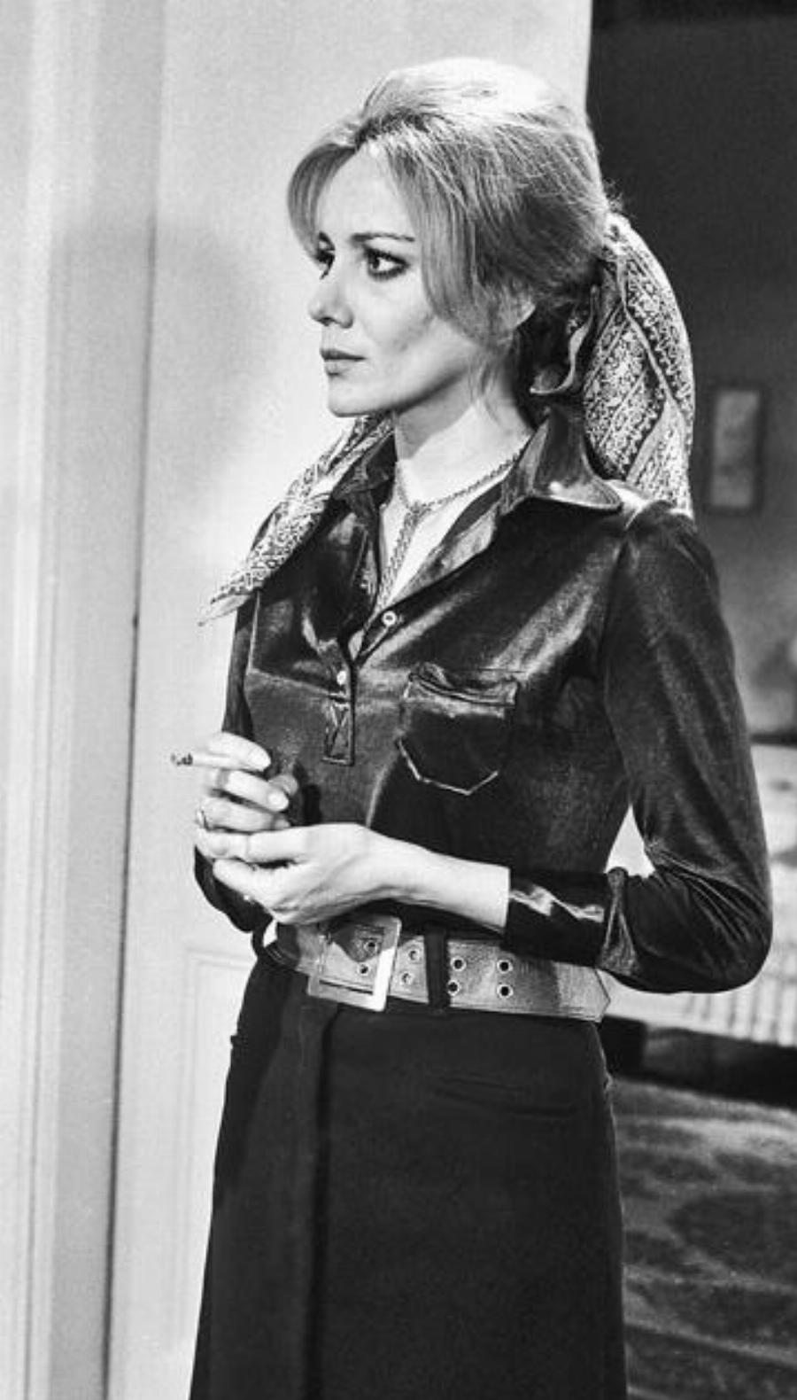 Μπέτυ Αρβανίτη: Η διαχρονική ομορφιά, οι 3 γάμοι, ο γάμος με τον Γεωργίτση, η έκτρωση που έκανε κρυφά και ο τσακωμός της Αλίκης για την ομορφιά της