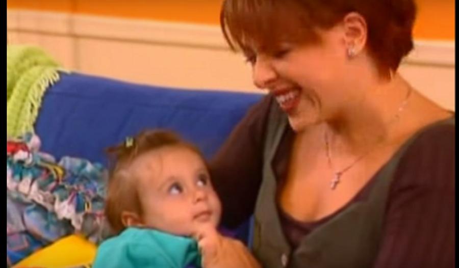 Δεν θα την αναγνώριζε ούτε ο Κατακουζηνός: Έτσι είναι σήμερα η μητέρα του Χρυσάνθεμου από το «Κωνσταντίνου και Ελένης»