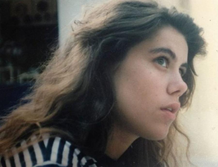 Ευγενία Μανωλίδου: Η μουσική καριέρα, η ζωή στη Νέα Υόρκη, οι δύο άγνωστοι γάμοι και η οικογένεια με τον Γεωργιάδη