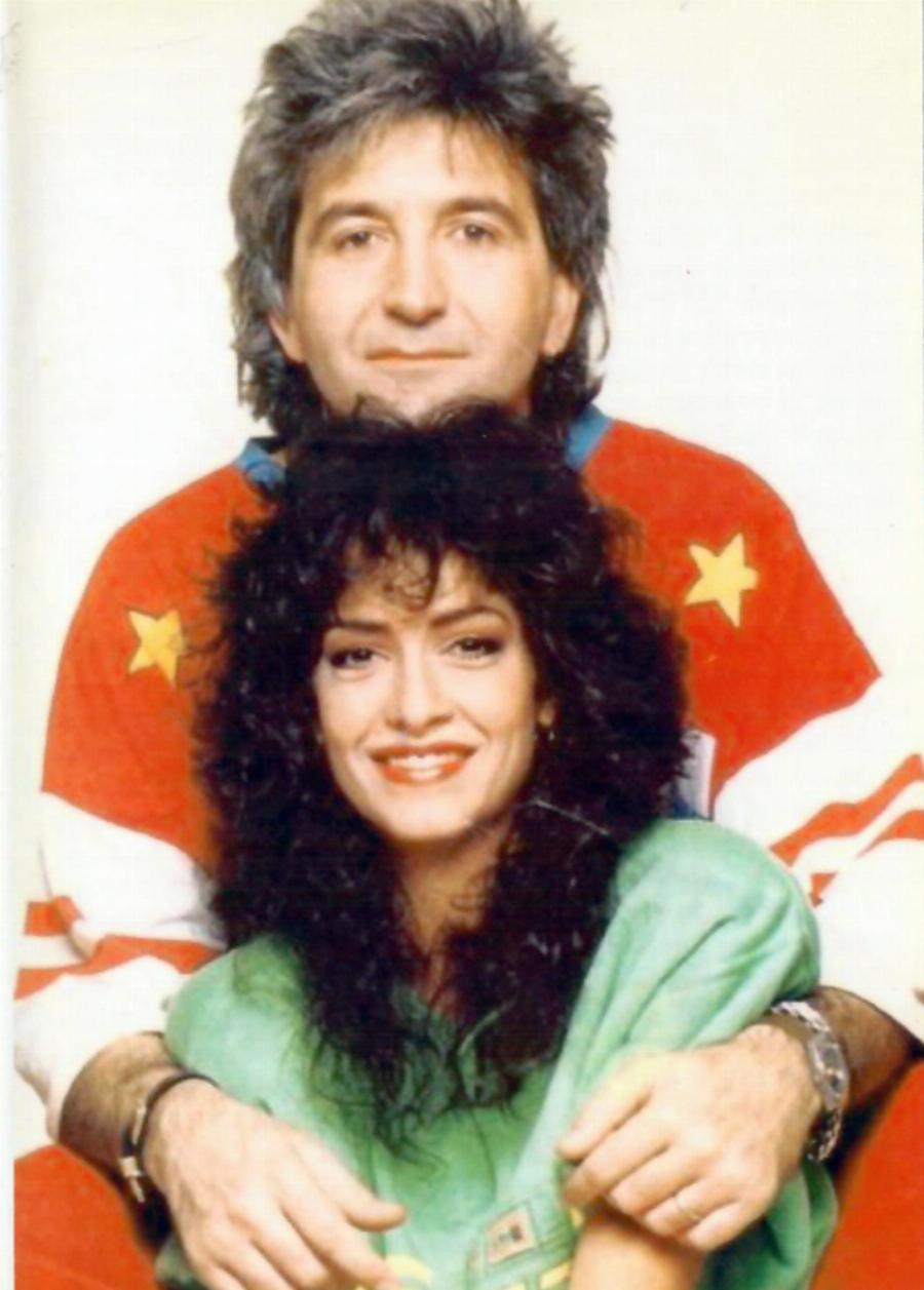 Άννα Βίσση: Οι άντρες της ζωής της, ο γάμος με τον Καρβέλα, οι πολυτάραχες εμπειρίας της και οι μεγάλες επιτυχίες με τα τραγούδια της