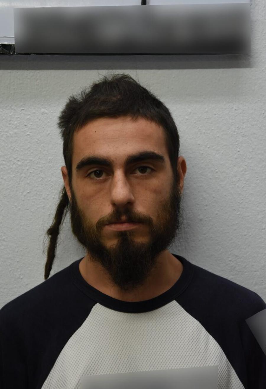 Βιασμός 17χρονης στη Λιβαδειά: Αυτοί είναι οι δύο κατηγορούμενοι, στην δημοσιότητα στοιχεία και φωτογραφίες