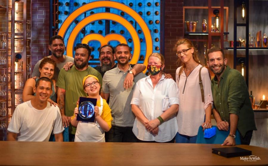 Παράδειγμα δύναμης και θάρρους: Η μικρή Ηλιάνα που νίκησε τον καρκίνο και ευχήθηκε να μαγειρέψει στο Μaster Chef