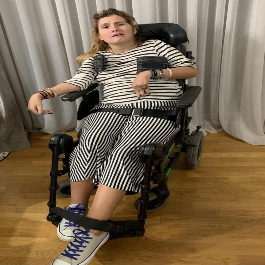 Κραυγή αγωνίας από την μητέρα της Μυρτώς: «Μυρτώ μου, με κοιτάζεις με αυτό το βλέμμα σου που κραυγάζει ένα πελώριο ως πότε;»