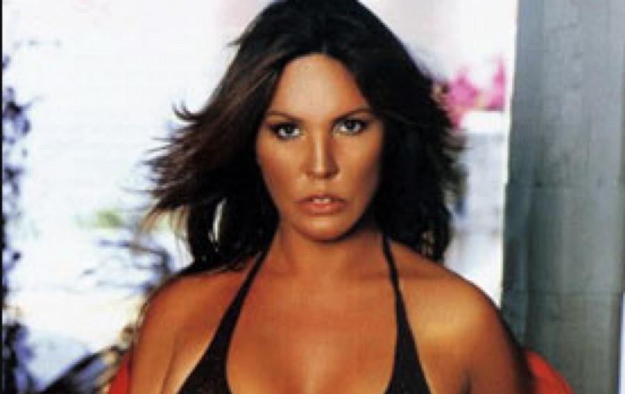 Βάνα Μπάρμπα: Το εξώγαμο παιδί, ο αναντικατάστατος σύντροφος της, η μοναξιά εδώ και 17 χρόνια και η τραγική απώλεια