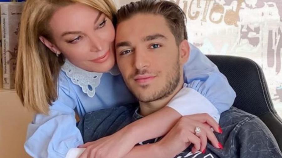 Περήφανοι γονείς Στεφανίδου – Ευαγγελάτος: «Ο γιος μας, Νικόλας, σπουδάζει και δουλεύει για να μην μας επιβαρύνει»