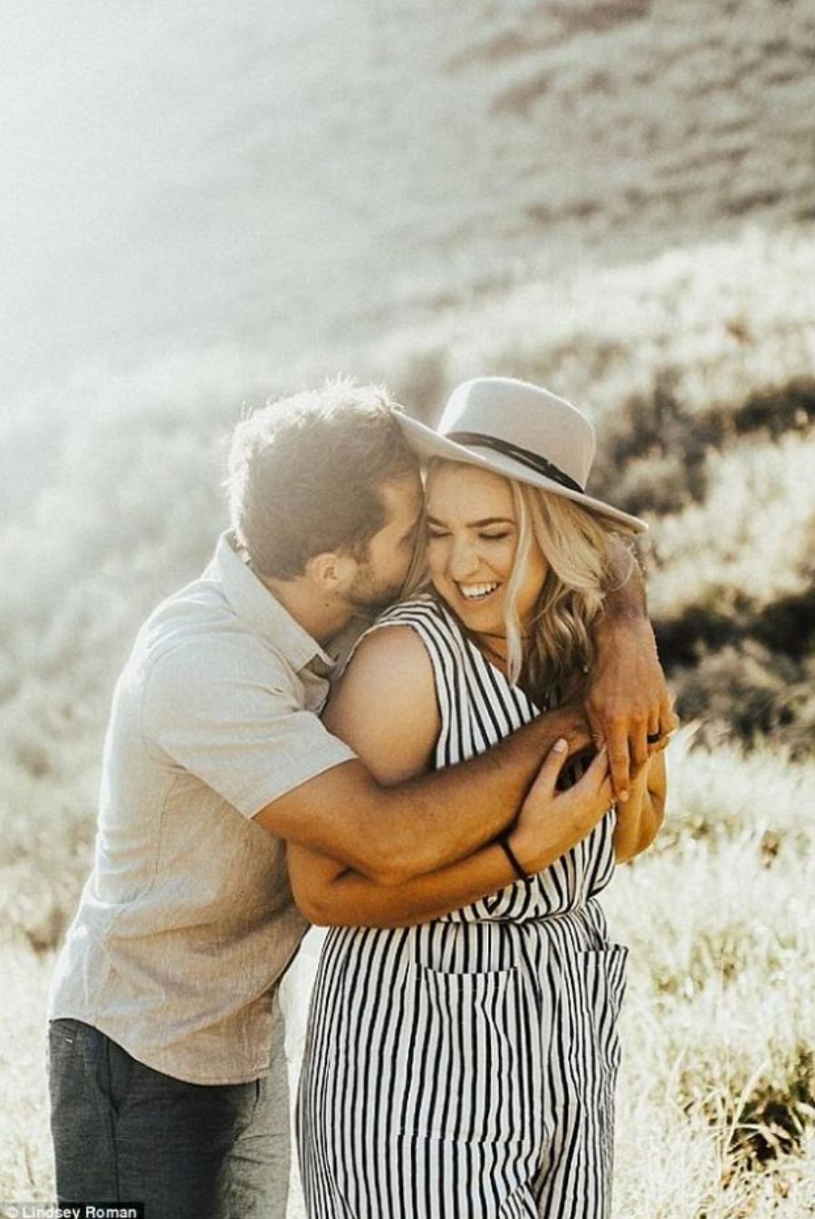 Αυτή χυμώδης, αυτός με κοιλιακούς φέτες: Aυτό το ζευγάρι στέλνει ένα σημαντικό μήνυμα