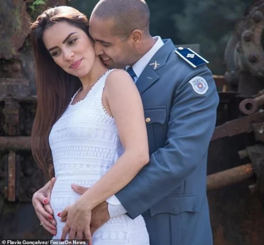 Η χαρά που μετατράπηκε σε λύπη: Έγκυος νύφη ένιωσε πόνο στον λαιμό και πέθανε στο αμάξι για την εκκλησία