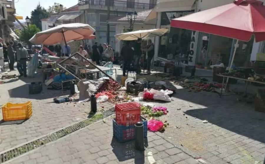 Οδηγός παρέσυρε δύο γυναίκες και έναν άντρα: «Μακελειό» στην λαϊκή της Καλαμπάκας – «Σκότωσα τη γυναίκα μου» φώναζε ο άντρας