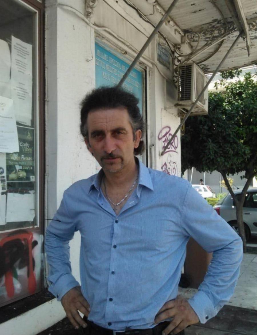 Ούτε η Αννίτα δεν θα τον αναγνώριζε: Ο Γιώργος Ταμπάκης από την εκπομπή της Πάνιας σήμερα είναι 60 και καλύτερα από ποτέ