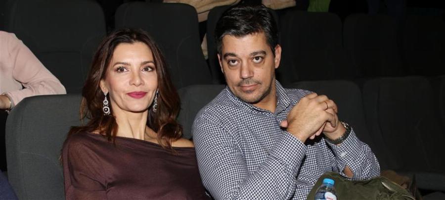 Η ηλικία δεν παίζει ρόλο: Οι 7 διάσημοι Έλληνες που ερωτεύτηκαν και παντρεύτηκαν μεγαλύτερές τους